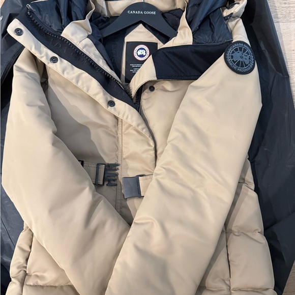Canada Goose McKenna Jacket Performance Satin - Picture 7 of 16